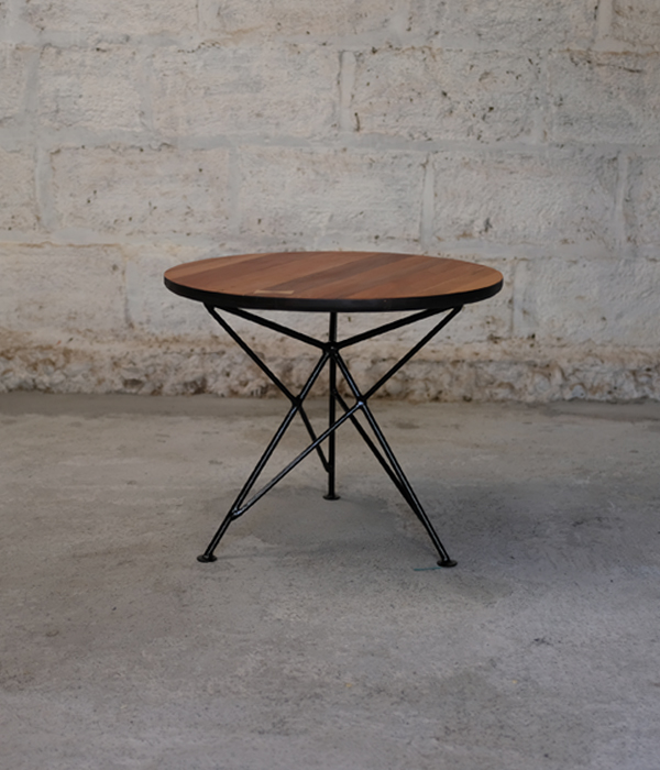 mesa_romina_lateral_w_01